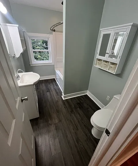 247 Main St #2 — Photo 5
