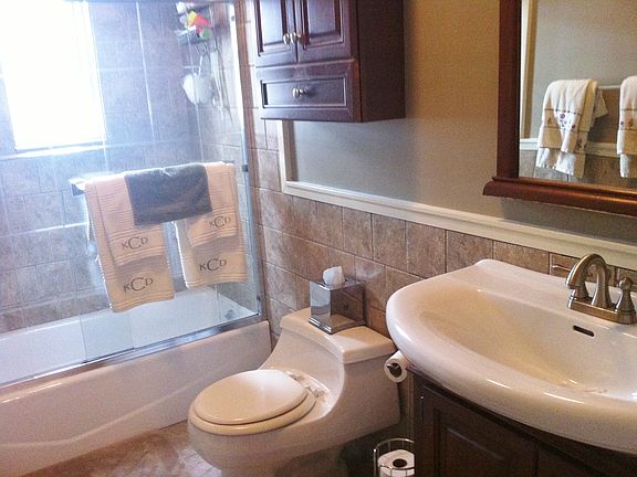 2nd image of 518 Beach 139th St APT C8