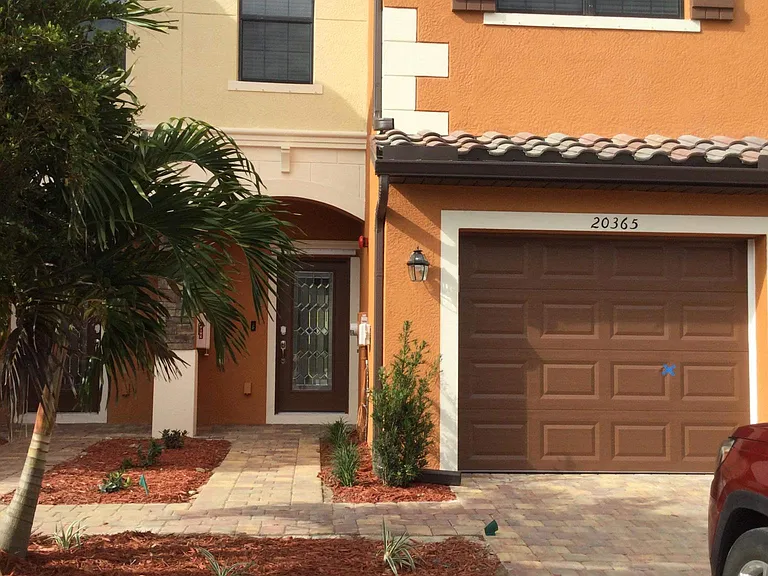 20365 Lagente Cir #20365 — Photo 9