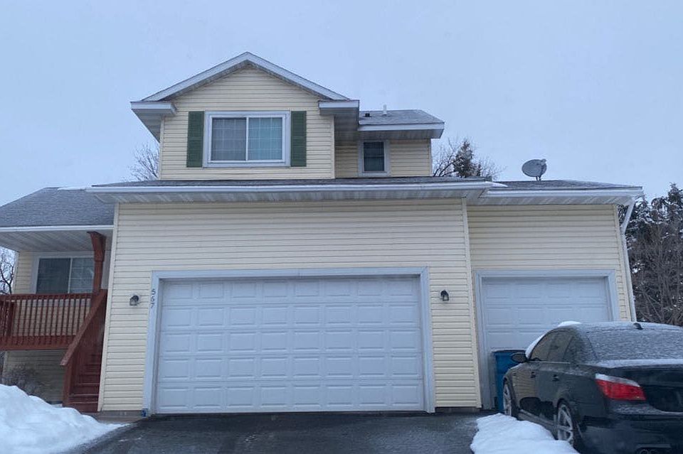 1st image of 567 131st Ave N