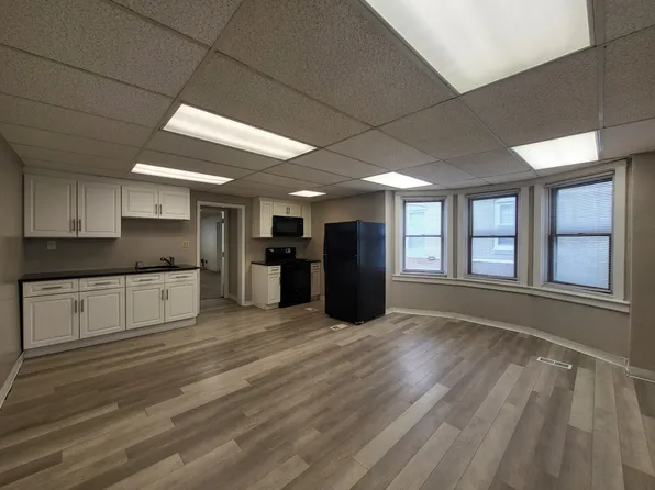 2114 Darby Rd Floor 2, Havertown, PA 19083