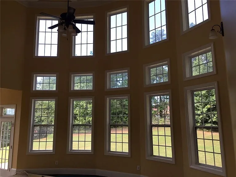 5575 Toccoa Dr — Photo 9