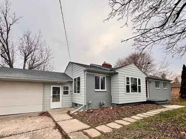 1189 W Maple Ave, Flint, MI 48507