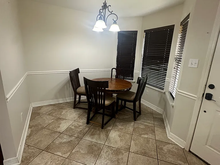 1071 Cassidy Ln — Photo 10