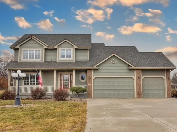 9066 NW 31st St, Polk City, IA 50226