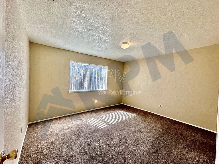 7203 Kelley Dr — Photo 19
