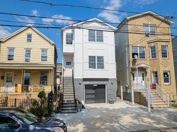 90 Seaview Ave, Jersey City, NJ 07305
