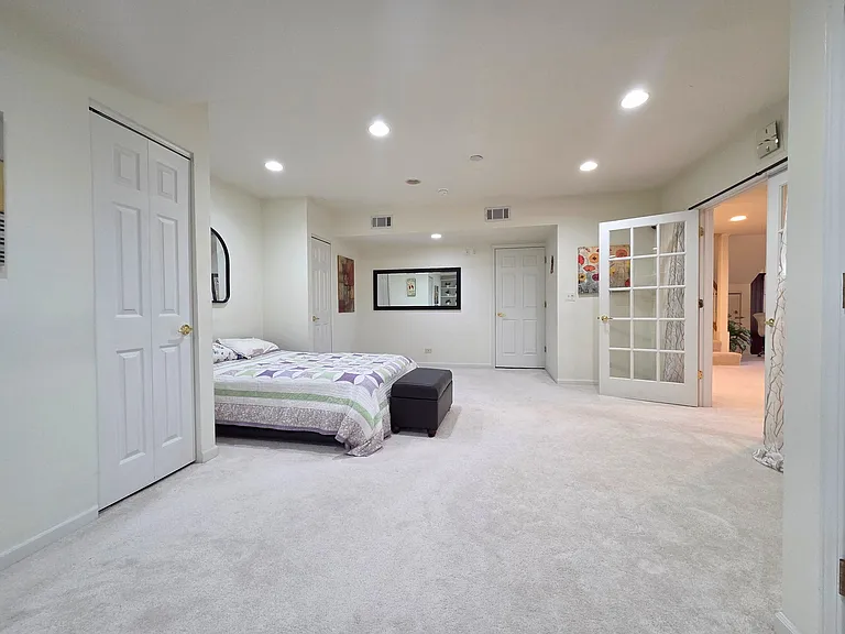 1025 Rosewood Dr #B — Photo 12