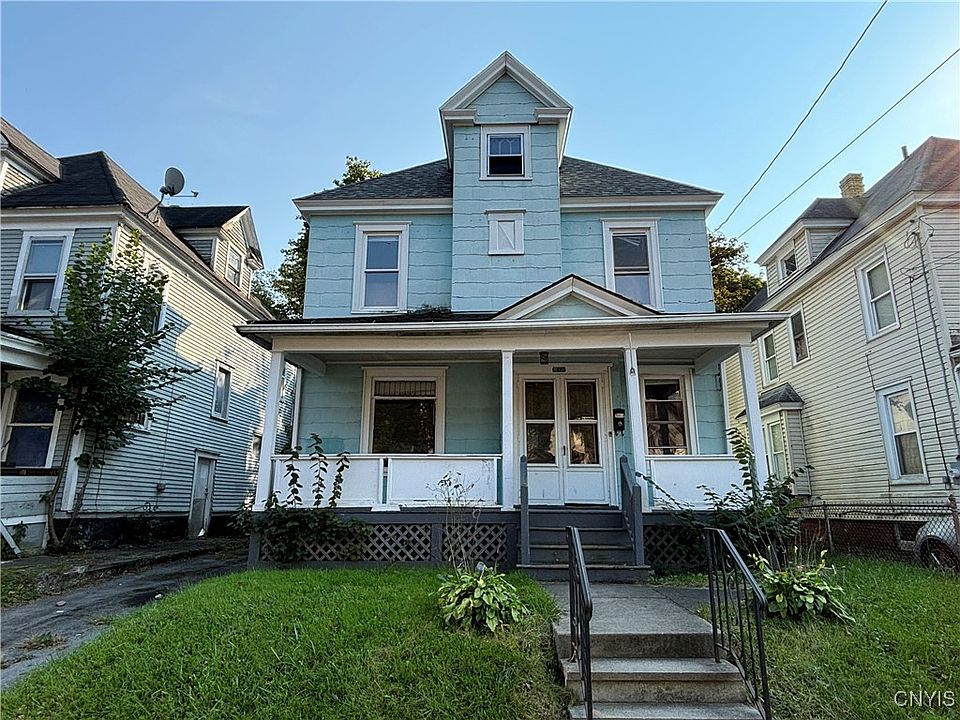 1st image of 213 W Corning Ave