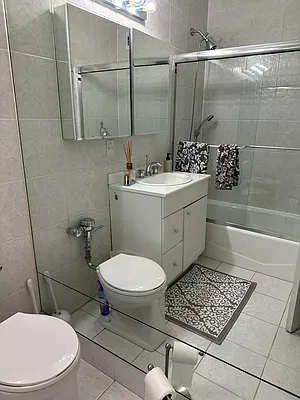 Rented by Sandra Ospina, Licensed Real Estate Broker | media 16