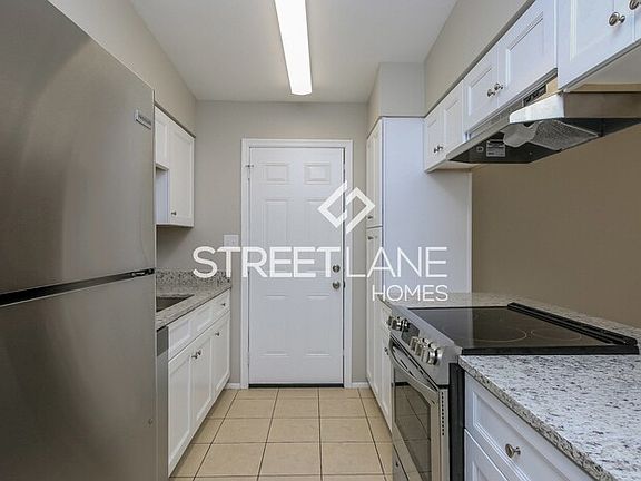 2nd image of 1641 E Palmcroft Dr