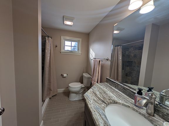 4th image of 39 South St Floor 2