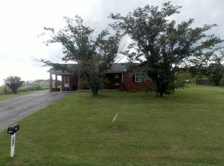 616 W Tunnel Hill Rd, Owingsville, KY 40360