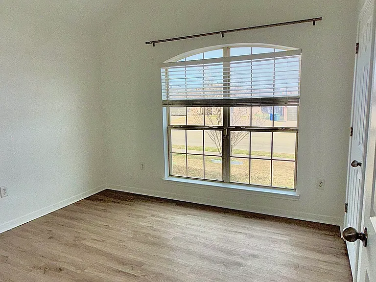 2107 Gail Dr — Photo 24