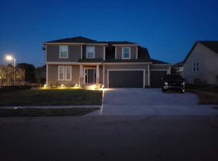 21413 Millridge St, Spring Hill, KS 66083