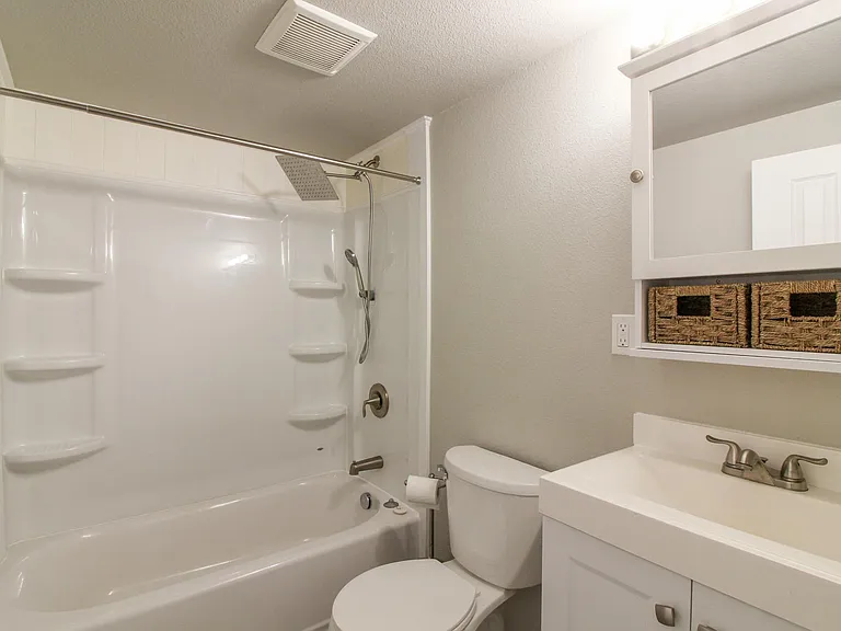 103 Casey Ave — Photo 14