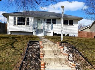 1820 20th St, Zion, IL 60099