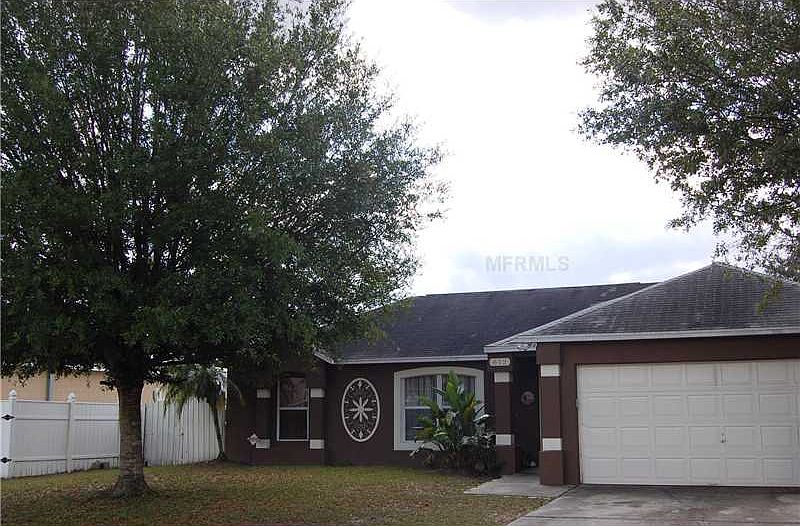 1st image of 812 Franconville Ct