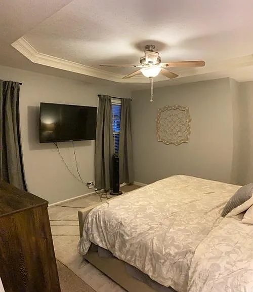 10011 Brighton Springs Ct — Photo 3