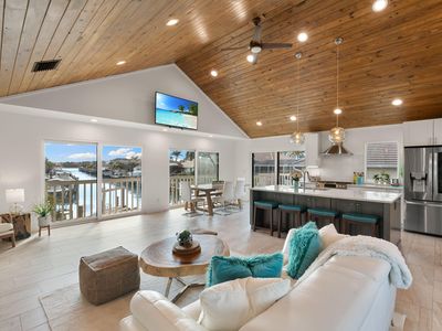 651 Partridge Ct, Marco Island, FL, 34145