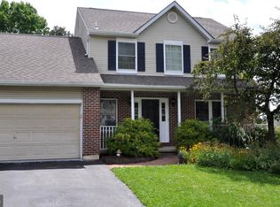 304 Misty Autumn Dr, Exton, PA 19341