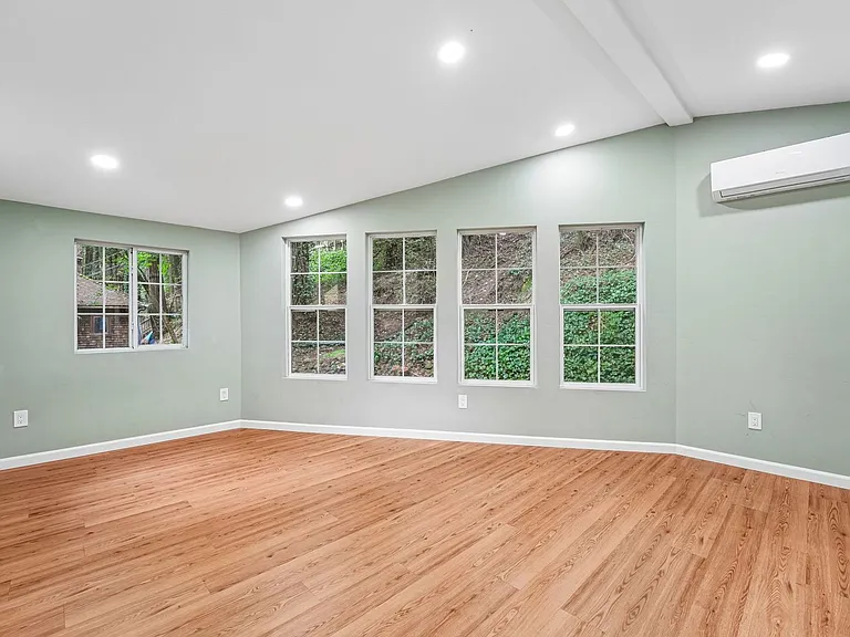 21567 Starrett Hill Dr — Photo 39