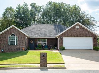 520 Ash St, Lowell, AR 72745