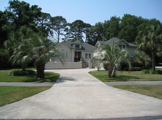 4 Gloucester Rd #0, Hilton Head Island, SC 29928