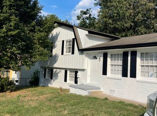 5740 Northfield Dr, Ellenwood, GA