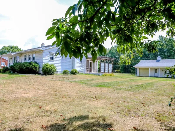 1211 E Side Hwy, Waynesboro, VA 22980