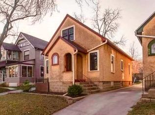 902 1st St SW, Rochester, MN 55902