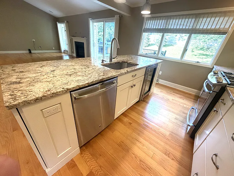 53 Huntleigh Dr — Photo 10