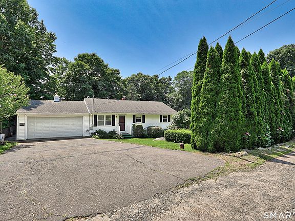 2nd image of 30 Adella Street