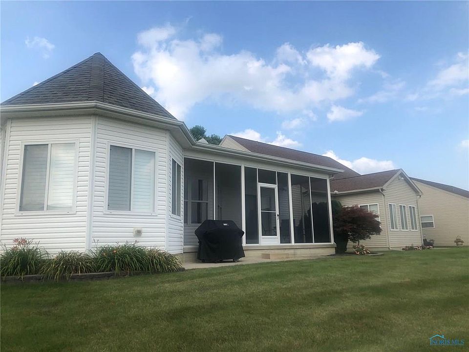 2nd image of 7301 Clipper Ct
