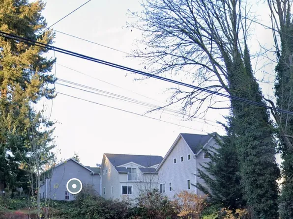 1724 N 107th Street, Seattle, WA 98117