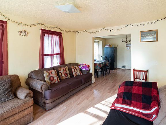 3rd image of 1319 Grandview Blvd #1321