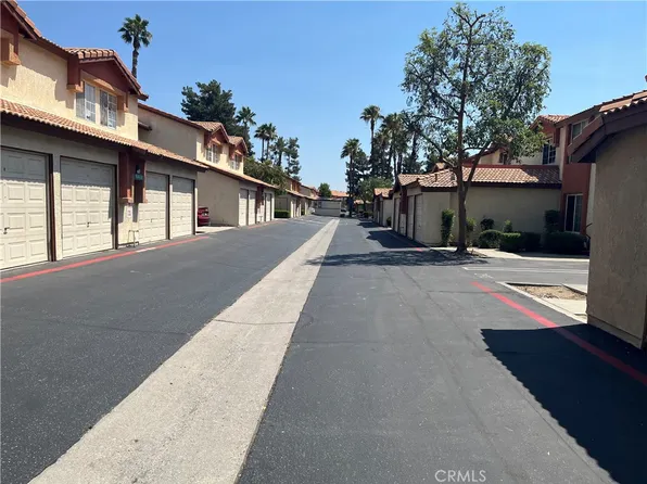 1365 Crafton Ave APT 1059, Mentone, CA 92359