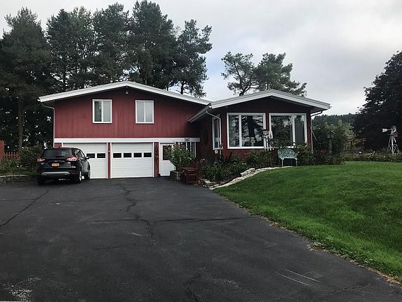 2nd image of 12 Hillcrest Dr