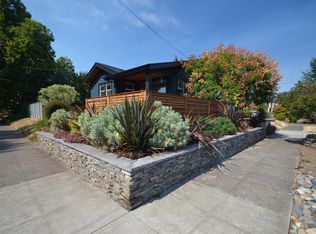 7715 N Central St #B, Portland, OR 97203