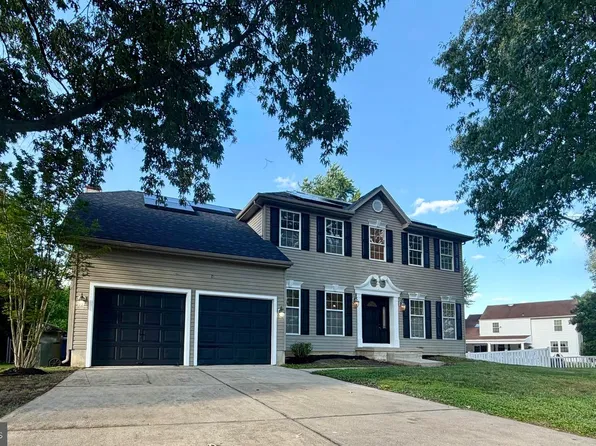 4 Black Pine Ln, Lumberton, NJ 08048
