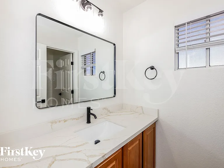 5980 Gentleslope St — Photo 16