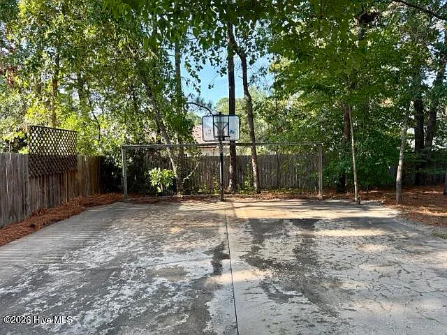 223 Bellhaven Dr — Photo 16