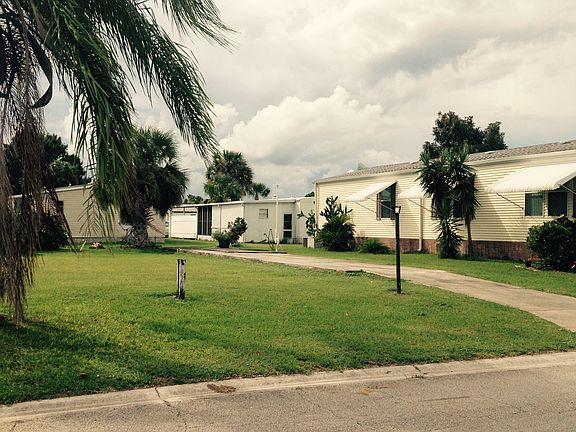 Pretty surrounding homes