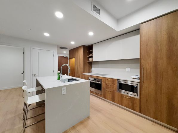 2 bedroom rental in Vancouver — photo 3