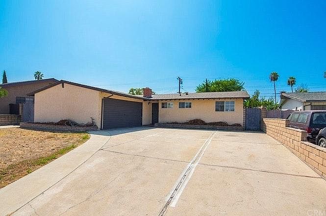 1st image of 16098 Gale Ave