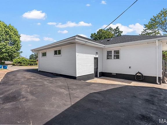 4th image of 502 Nannette Dr