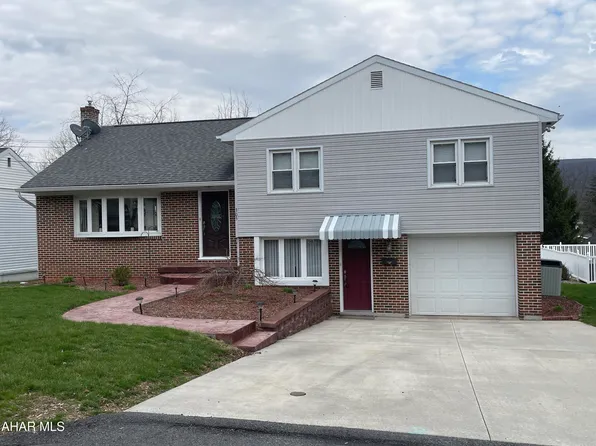 305 Morningside Ave, Altoona, PA 16602