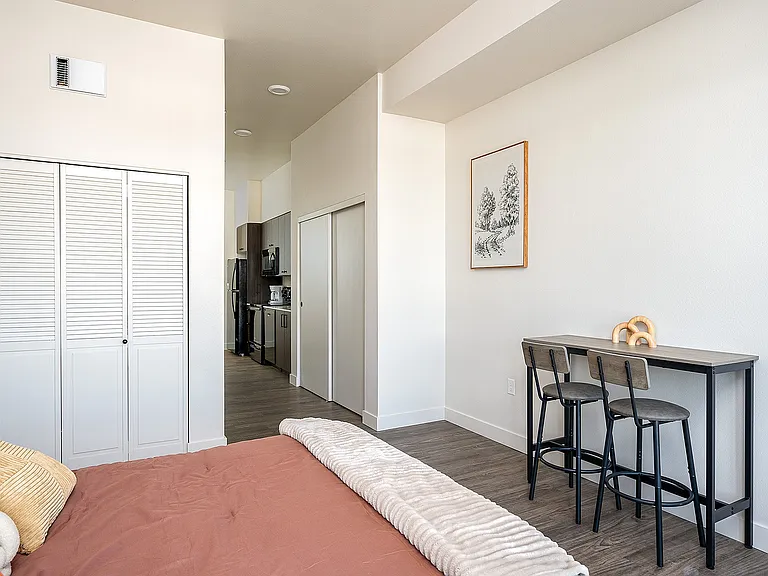 Community Guest Suite