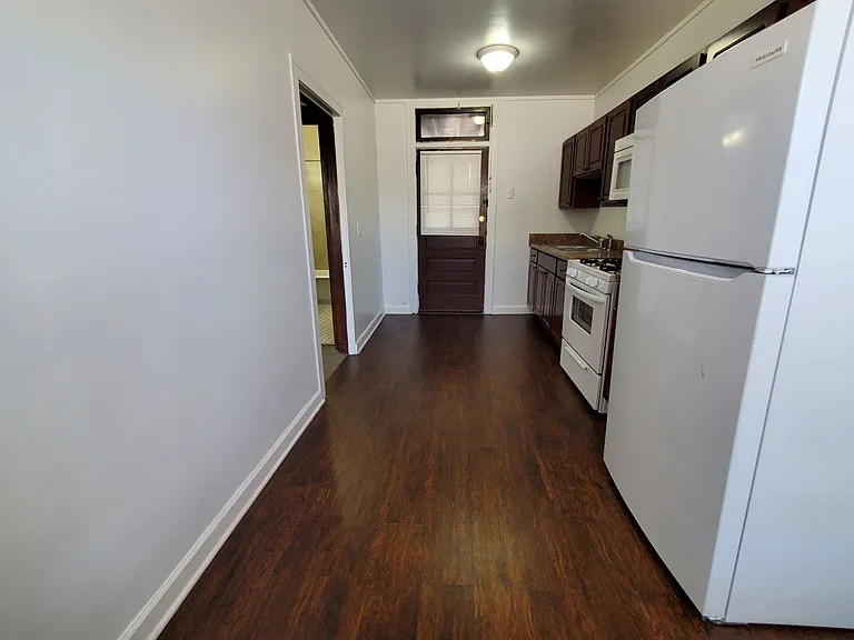 3056 W Irving Park Rd #2E — Photo 19