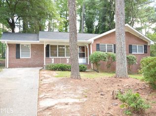 3312 Glenview Cir SW, Atlanta, GA 30331